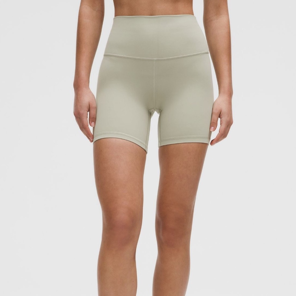 Lululemon Align High-Rise Short 6”